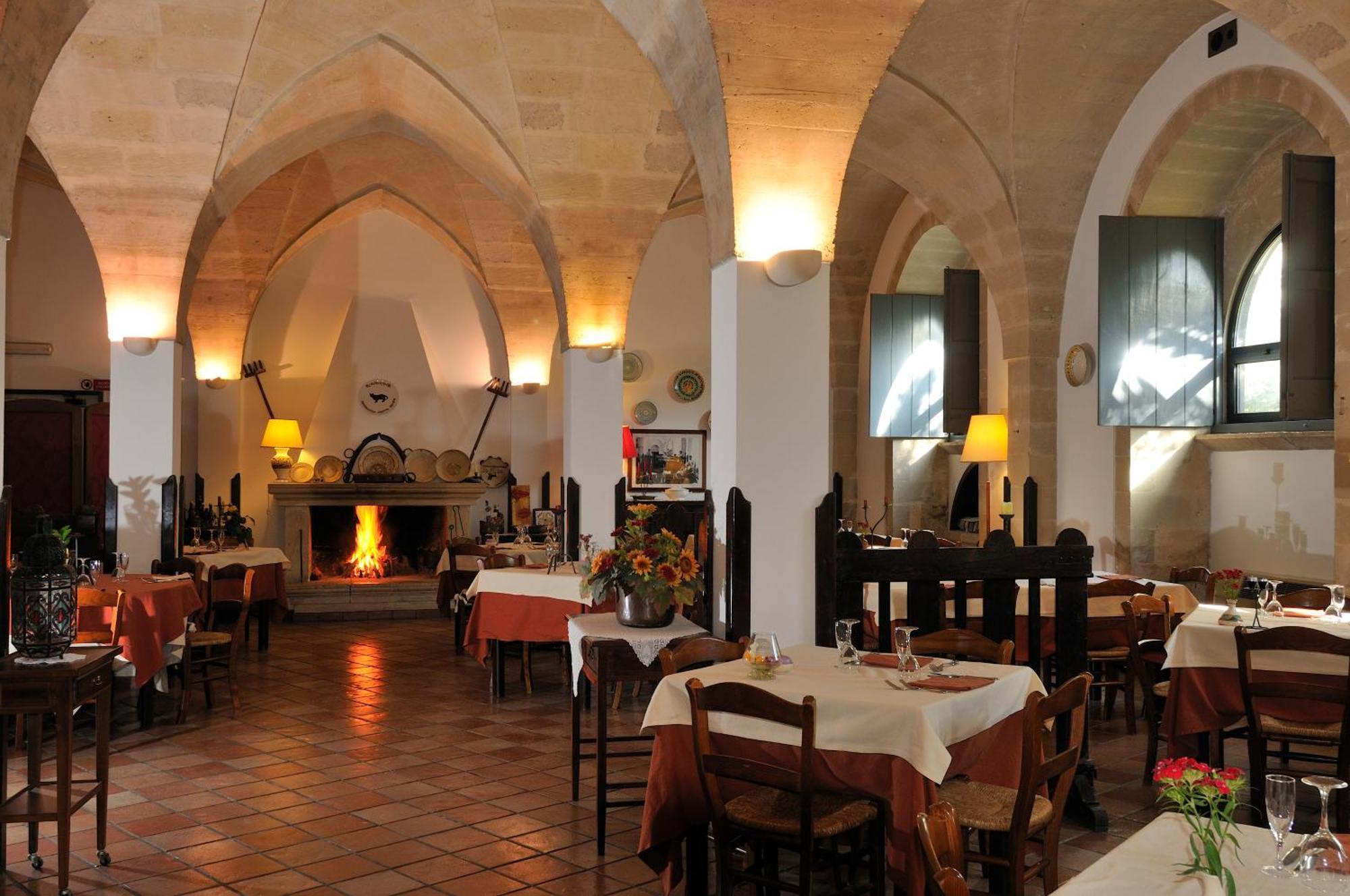 Masseria Gattamora Уджано-ла-К'єза Екстер'єр фото